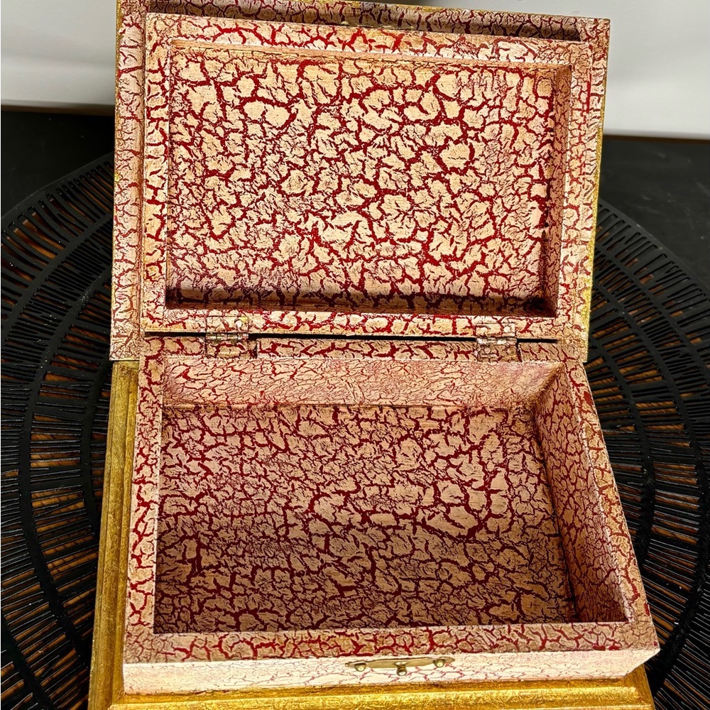 Small Trinket Box - Picture 7 of 7